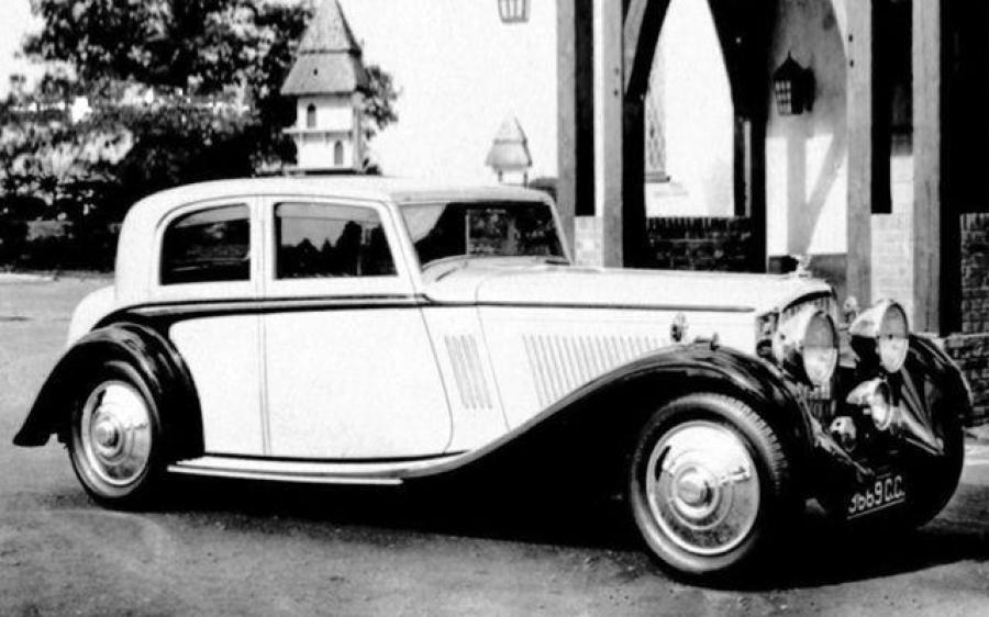 Bentley 3&frac12;-Litre Silent Travel Saloon by Vanden Plas '1934